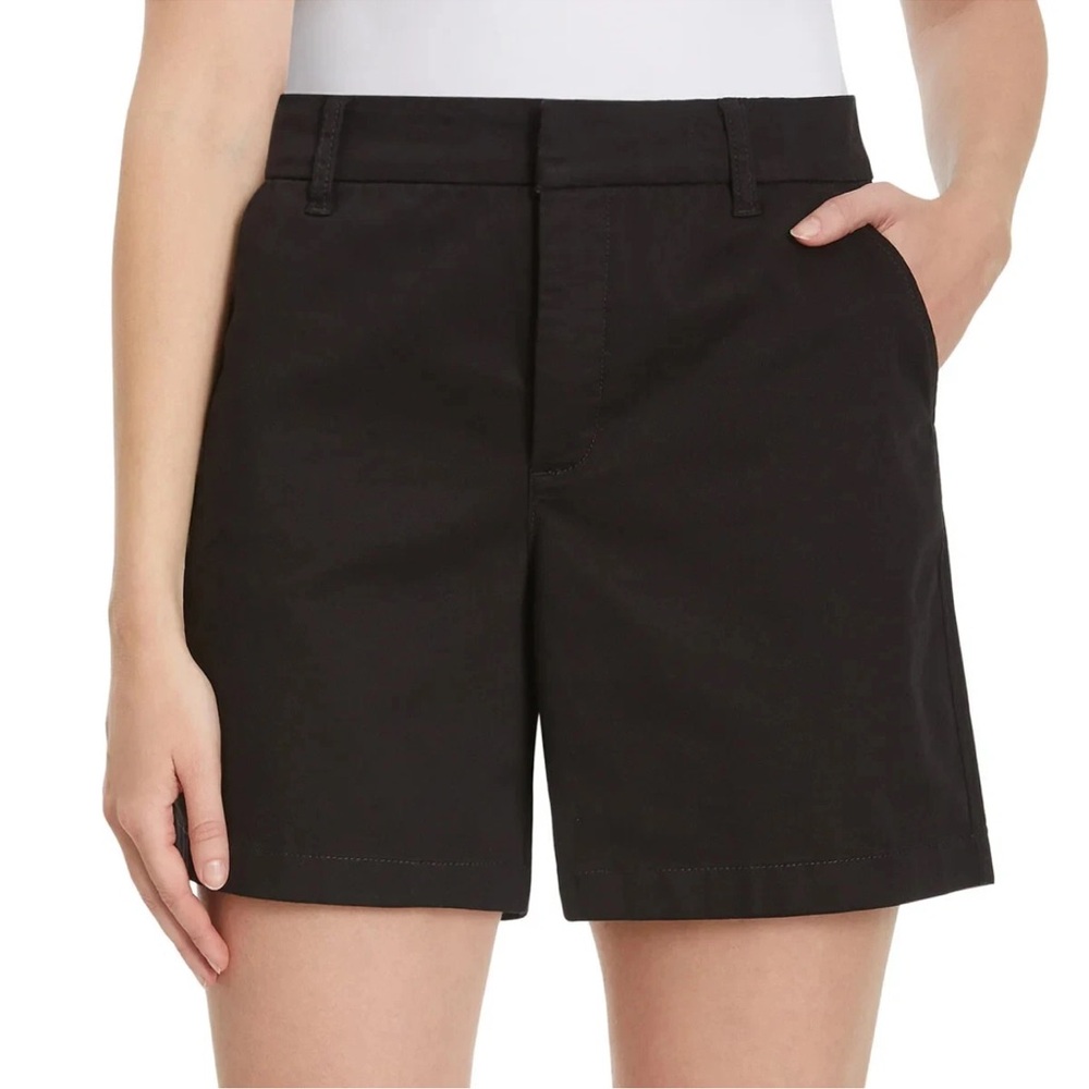 Gloria Vanderbilt Classic Black Women's Chino Shorts Size 12 NEW